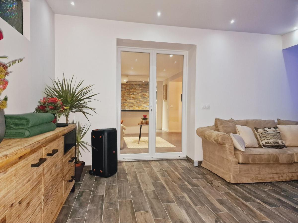 Atoumo Appartement Love Jacuzzi & Jardin Disneyland Paris Quincy-Voisins Exterior photo
